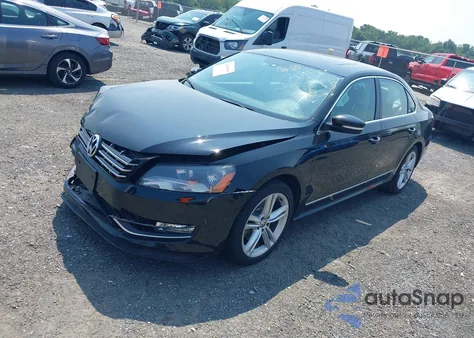 2014 Volkswagen Passat 1.8T Sel Premium from USA, damaged, VIN 1VWCT7A39EC108528
